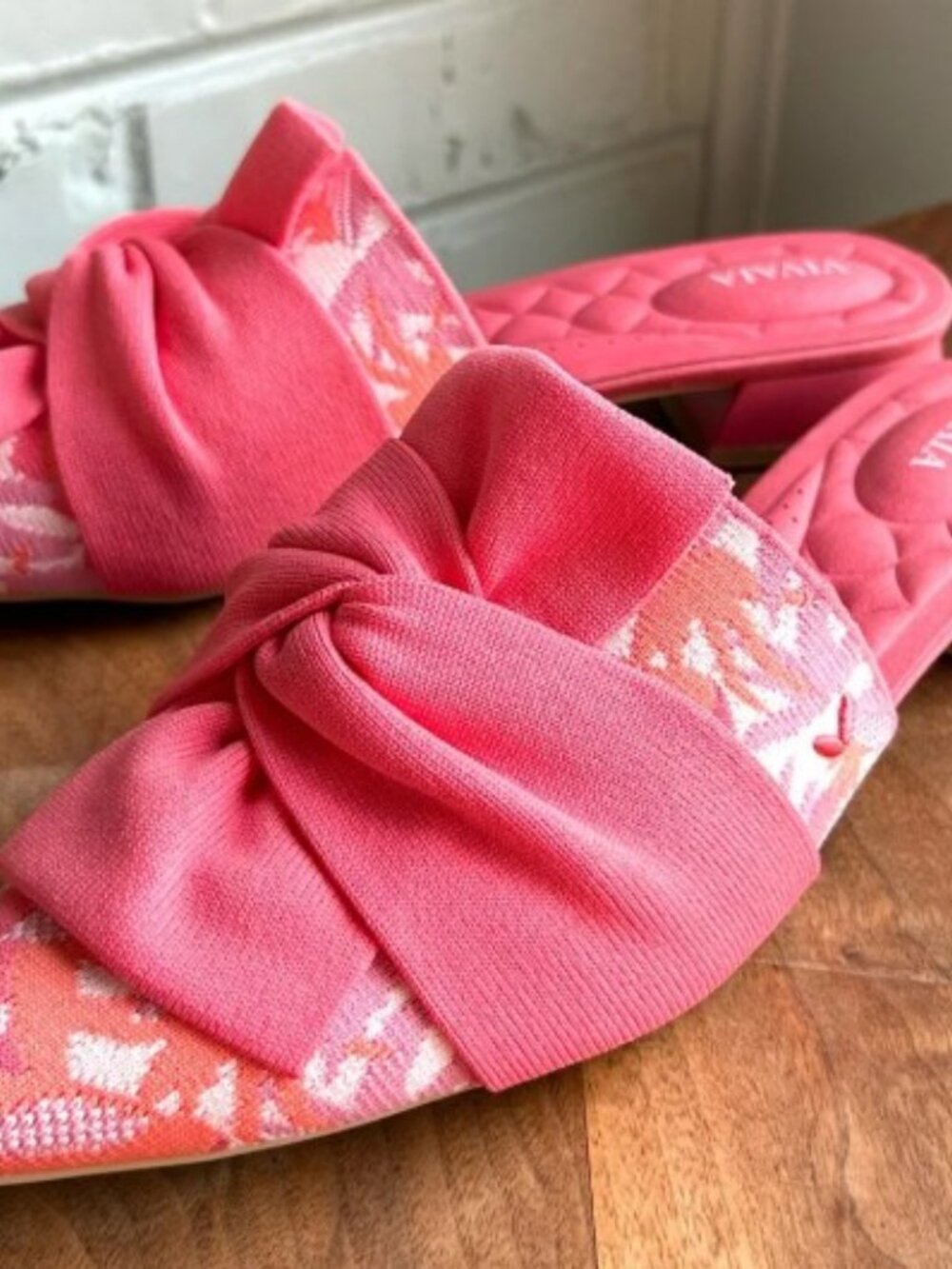 NEW Vivaia Pointed-Toe Knot Sandals (Yaffa Pro) in Coral Tropical 9.5 (41) - Picture 4 of 7